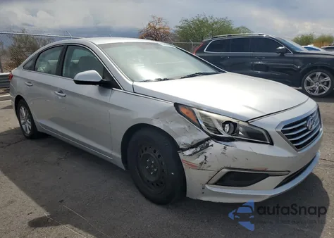 2017 Hyundai Sonata Se z USA, uszkodzony, nr VIN 5NPE24AF2HH590033